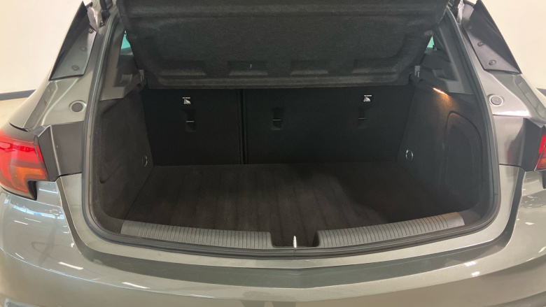 Vauxhall Astra 1.0T ecoTEC SRi 5dr Petrol Hatchback